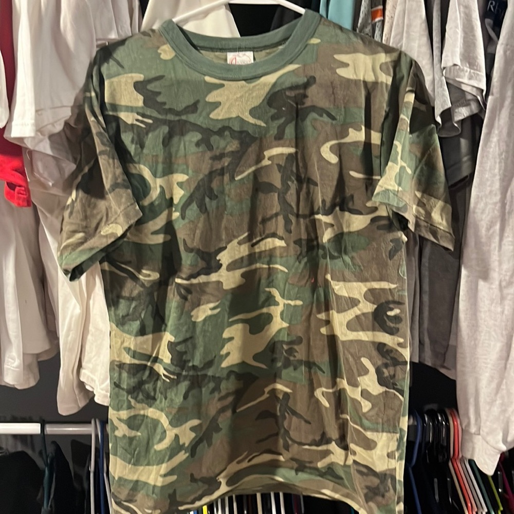 Vintage Single stitch Camo shirt